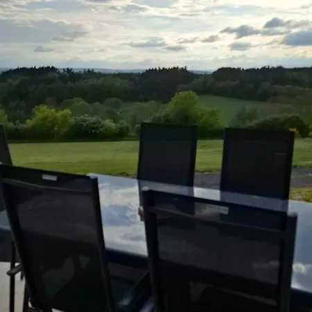 Moderne Entre Evasion Design Et Nature * Ruynes-en-Margeride