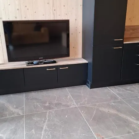 Moderne Entre Evasion Design Et Nature Ruynes-en-Margeride